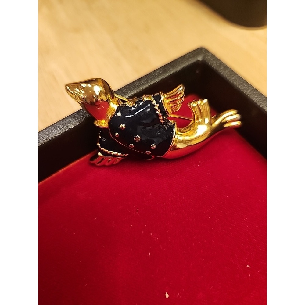 Captain Seal Brooch Large Gold Toned Vintage Navy Blue‎ Jacket Nautical Beach